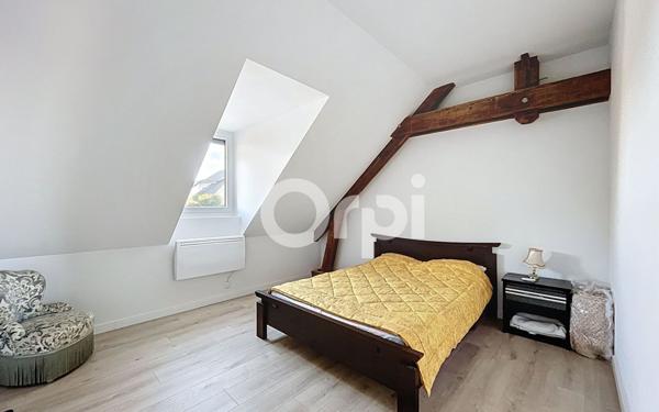 Maison à vendre    7 pièces • 223 m2 Cosnac