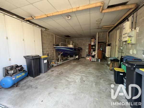 Maison à vendre 5 pièces 148 m² Villeneuve-la-Guyard