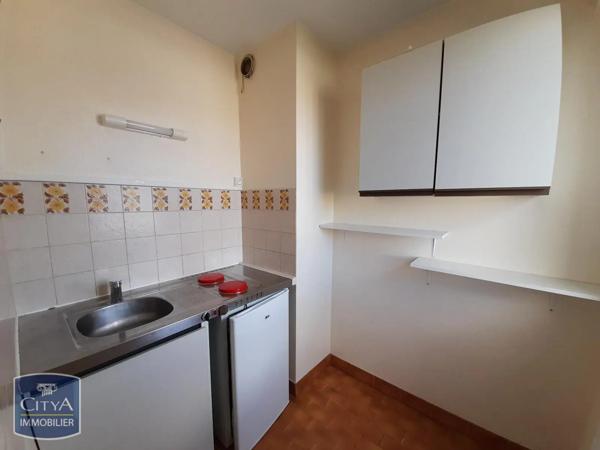 Appartement à louer 1 pièce 25m² Tours (37000)