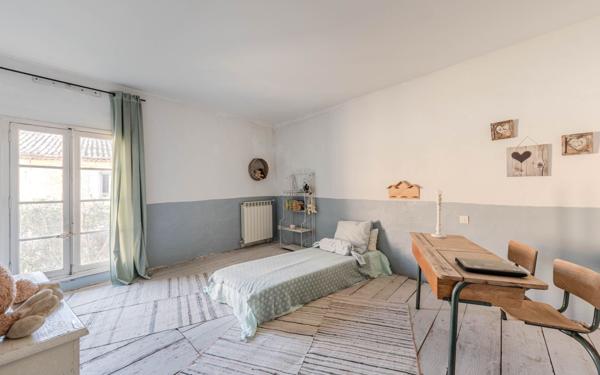 Maison à vendre    6 pièces •  Marsillargues