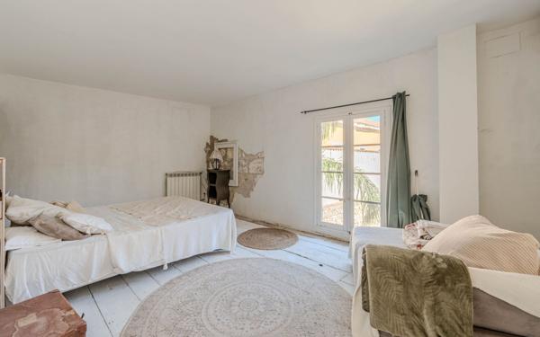 Maison à vendre    6 pièces •  Marsillargues