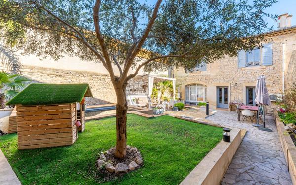 Maison à vendre    6 pièces •  Marsillargues