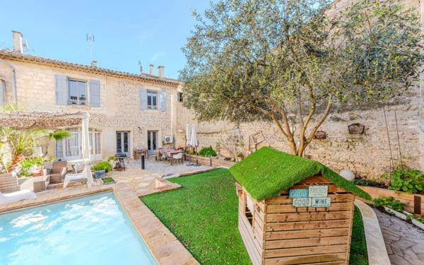 Maison à vendre    6 pièces •  Marsillargues