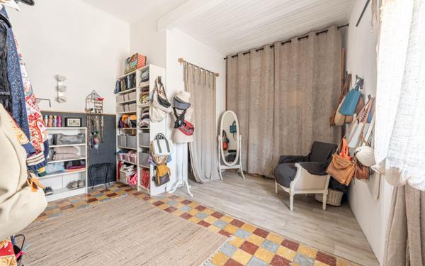 Maison à vendre    6 pièces •  Marsillargues