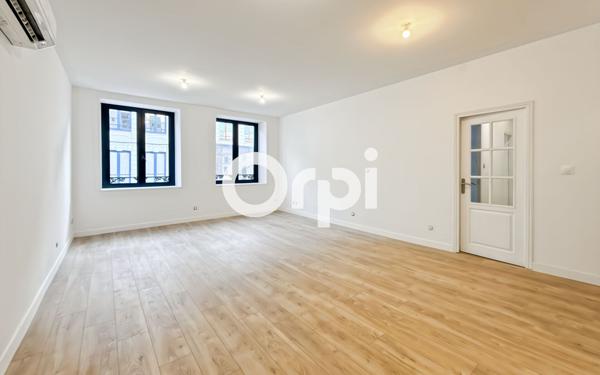 Appartement à vendre    3 pièces • 72 m2 Arras
