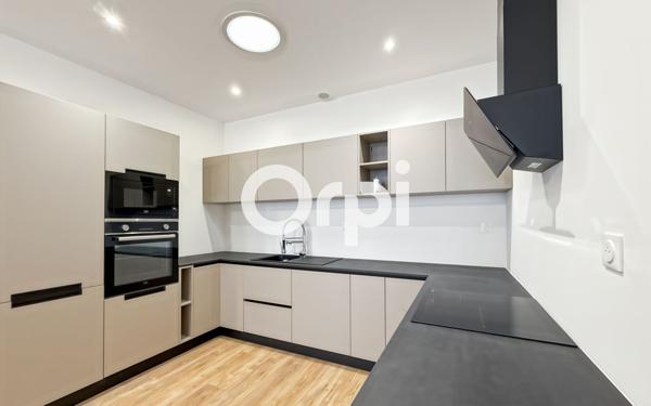 Appartement à vendre    3 pièces • 72 m2 Arras