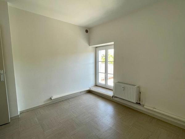Appartement Montbrison 1 pièce(s) 38 m2