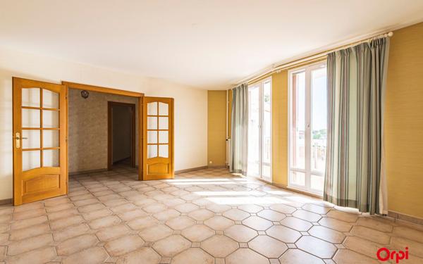 Appartement à vendre    3 pièces • 75 m2 Reims