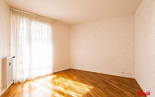 Appartement à vendre    3 pièces • 75 m2 Reims