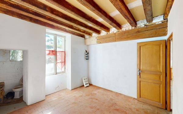 Maison à vendre    6 pièces •  Saint-Satur