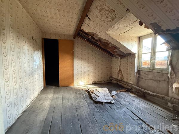 Vente Immeuble282 m² - 10 Pièces - SAINT AMAND MONTROND (18200)