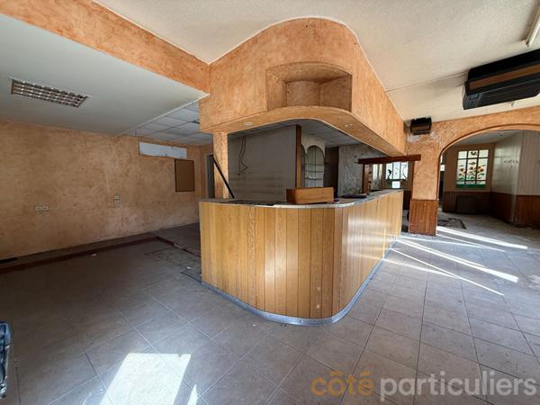 Vente Immeuble282 m² - 10 Pièces - SAINT AMAND MONTROND (18200)