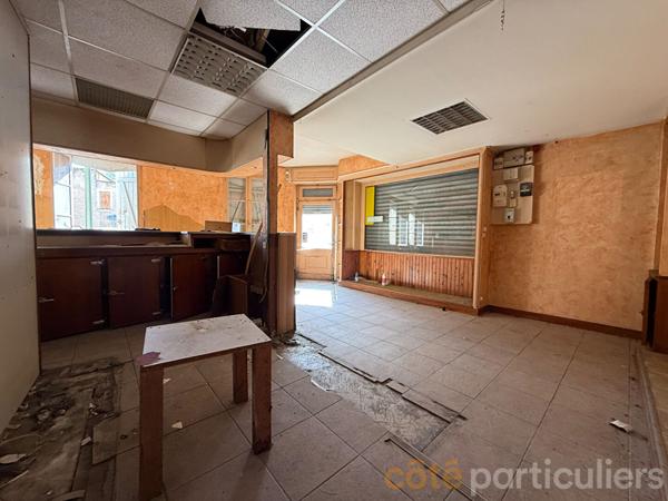 Vente Immeuble282 m² - 10 Pièces - SAINT AMAND MONTROND (18200)