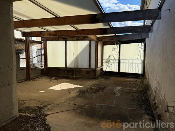 Vente Immeuble282 m² - 10 Pièces - SAINT AMAND MONTROND (18200)