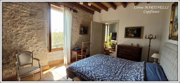 Propriete à vendre 22 pièces proche de AGEN (47) 4 habitations 885 m² + dépendances, 27 ha