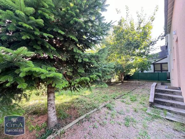 Maison à louer 5 pièces 116.95m² Vierzon (18100)