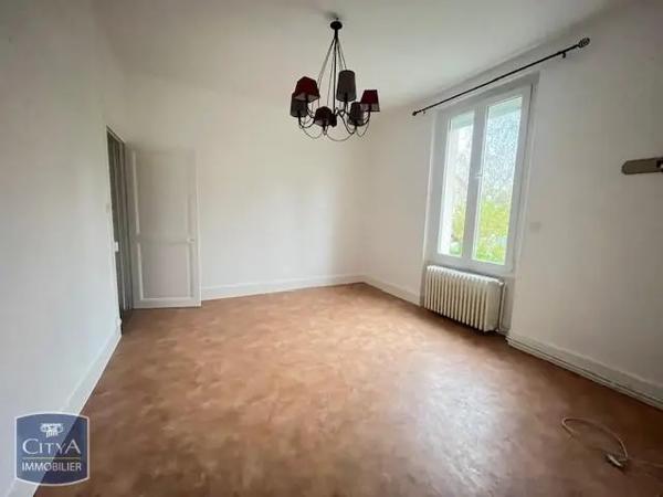 Maison à louer 5 pièces 116.95m² Vierzon (18100)