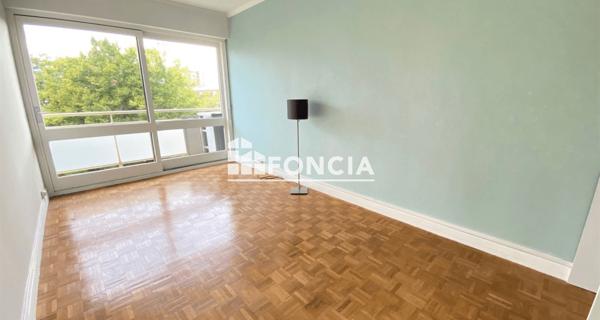 Location Appartement 4 pièces 72.27 m² - Le Mée-sur-seine 77350