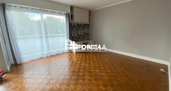 Location Appartement 4 pièces 72.27 m² - Le Mée-sur-seine 77350