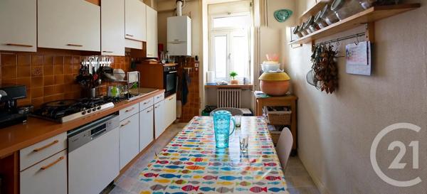 Appartement F4 à vendre  4 pièces - 100 m 2   VANNES  - 56