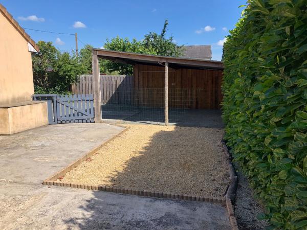 Pavillon de plain-pied avec locataire en place à La Flèche