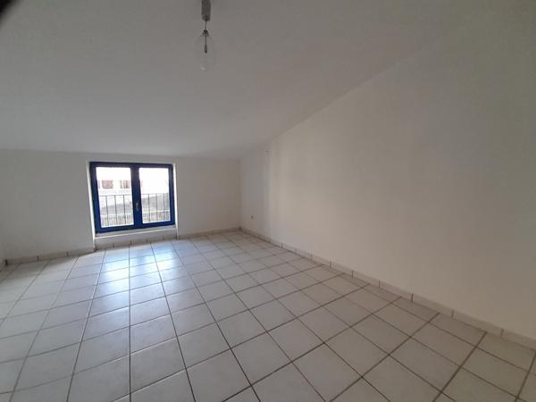 Die (26150) BAIISSE DE PRIX ! Coeur de Ville à Die/ Bel appartement 3 pièces, lumineux de 83m2 avec cave