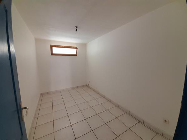 Die (26150) BAIISSE DE PRIX ! Coeur de Ville à Die/ Bel appartement 3 pièces, lumineux de 83m2 avec cave