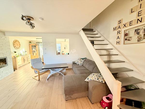 Maison Eragny 4 pièce(s) 78 m2 €299 000 ** - Référence 7471