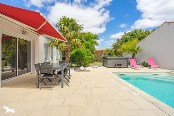 Maison à vendre 369 600 € Saujon 5 p 123 m² DPE D