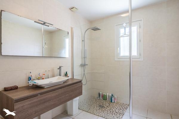 Maison à vendre 369 600 € Saujon 5 p 123 m² DPE D