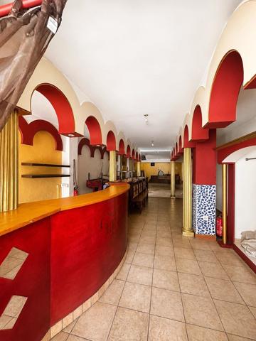 Vente                                                      Fonds de commerce
                        
                                         146 m2                     à Melun