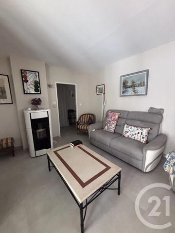 Maison à vendre  5 pièces - 124,82 m 2   BRIGNOLES  - 83