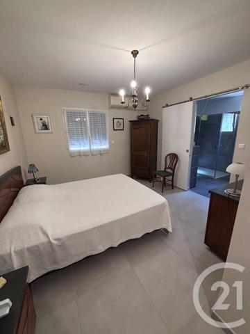 Maison à vendre  5 pièces - 124,82 m 2   BRIGNOLES  - 83