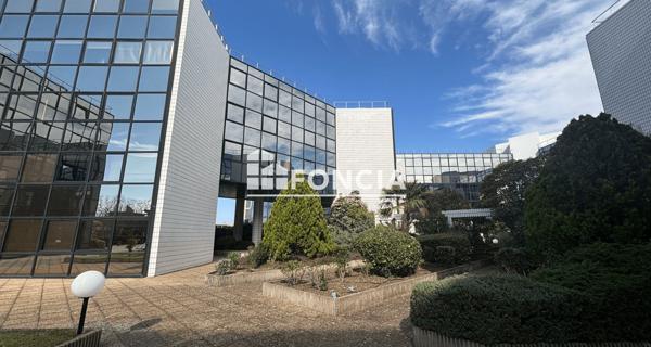 À vendre Local commercial 1480 m² - Blagnac 31700