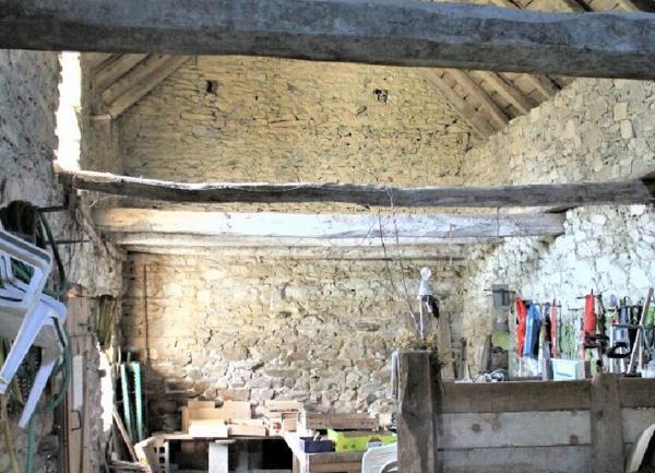 Maison à vendre    5 pièces •  Beuzec-Cap-Sizun