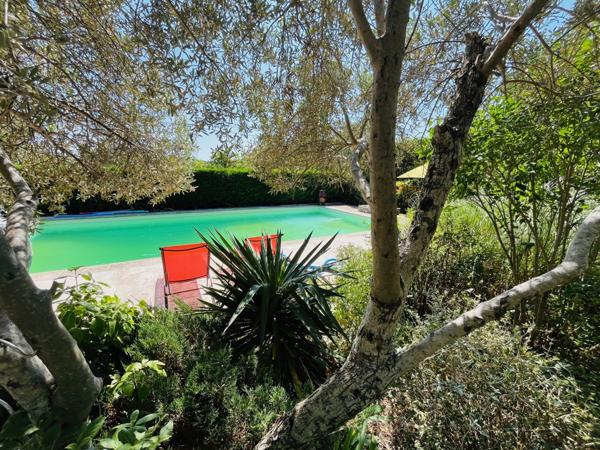 Gargas (84400) Villa de plain-pied proche village