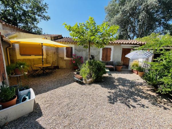 Gargas (84400) Villa de plain-pied proche village