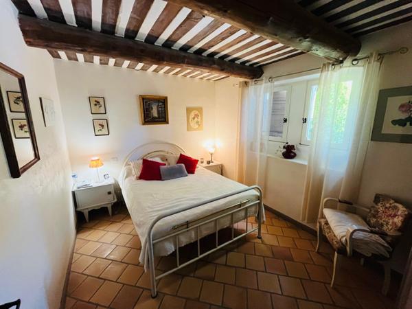 Gargas (84400) Villa de plain-pied proche village