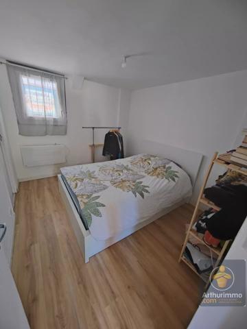 Vente                                                      Appartement
                        
                     2 pièces                      29 m2                     à Chelles