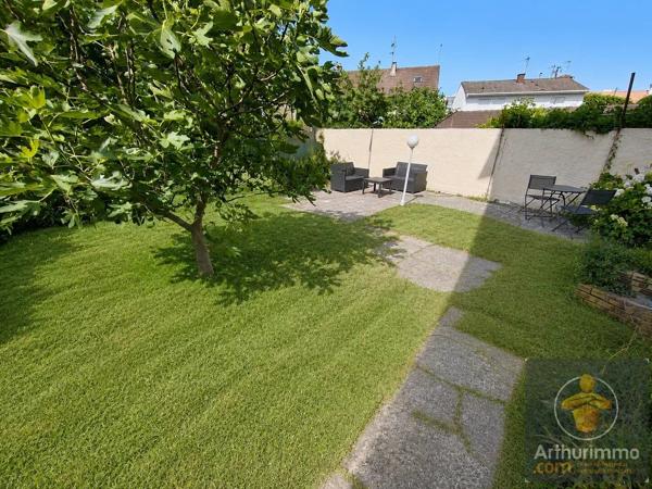 Vente                                                      Appartement
                        
                     2 pièces                      29 m2                     à Chelles