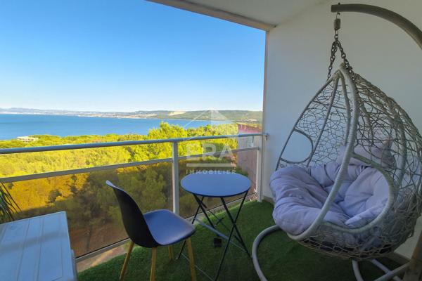 Bel appartement T4 rénové avec vue exceptionnelle sur l'étang