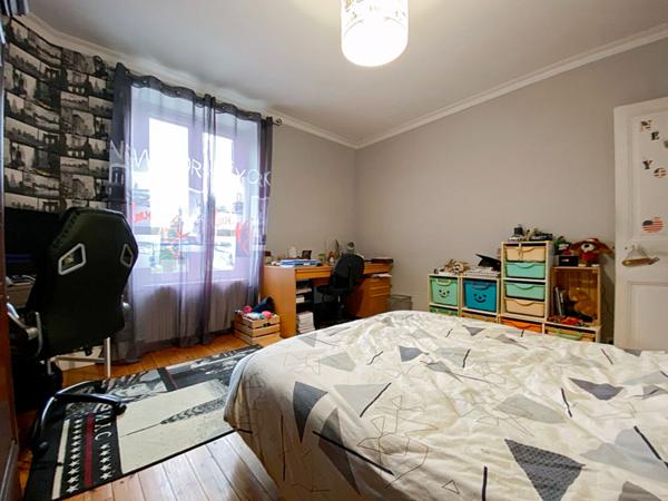 Superbe propriété située en plein coeur de village de Seraincourt