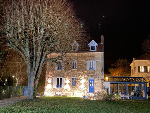 Superbe propriété située en plein coeur de village de Seraincourt