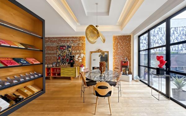 Maison à vendre    6 pièces • 260 m2 Toulouse