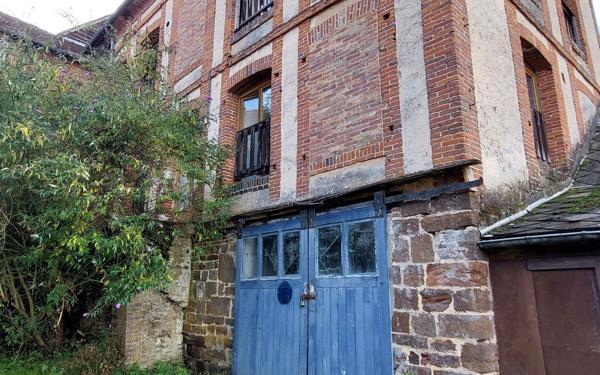 Maison à vendre    5 pièces • 200 m2 Moulins-la-Marche