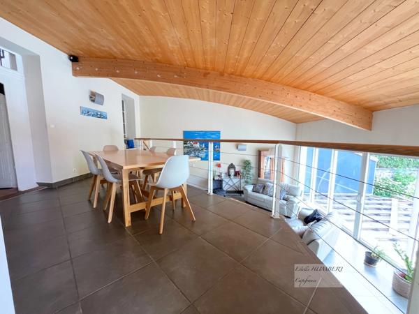 Maison Bourgeoise 9 pièces au coeur de LA ROCHE SUR YON (85)-Pentagone