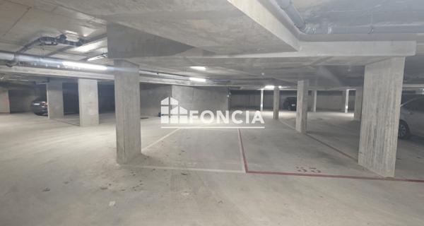 À vendre Parking 12.9 m² - Louvres 95380