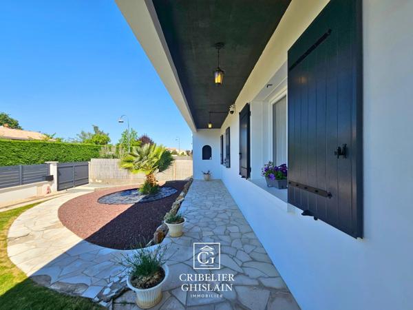 Maison familiale rénovée 240 m² – 10 pièces – 4 chambres – Essarts-en-Bocage (85)
