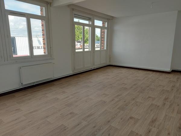 Appartement 3 pièces de 102m² CAMBRAI