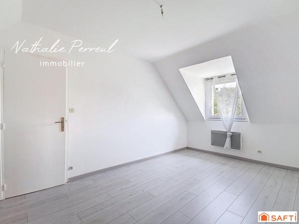 Maison familiale avec grand jardin arboré et sous-sol complet